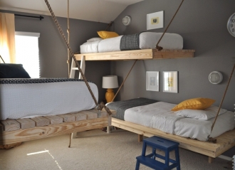 FLoating beds in grey and yellow bedroom