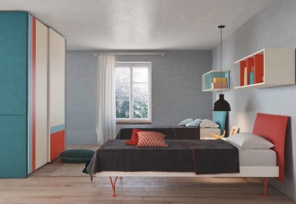 Red and blue bedroom, teen bedroom with storage